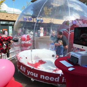 love globe love globe huren fotoactie