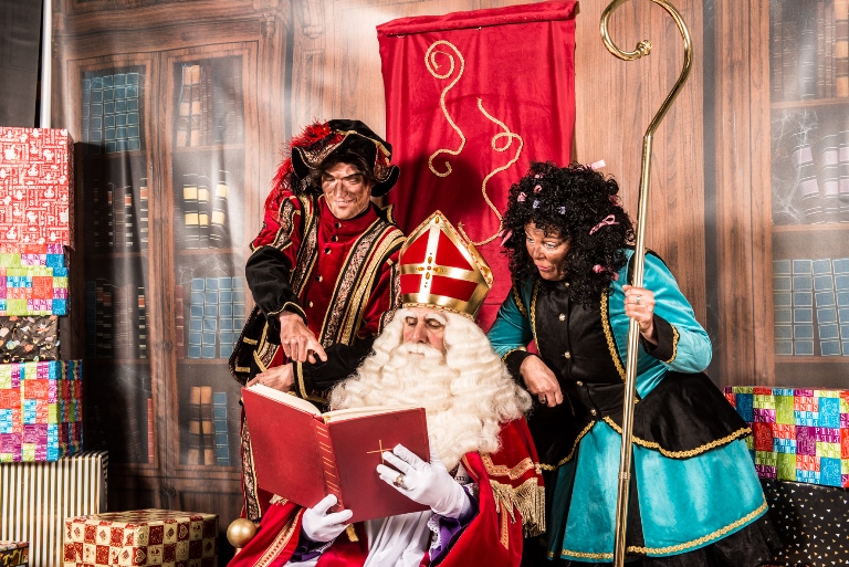 Darts lassen stoel Sinterklaas huisbezoek in de regio? Partyhome Entertainment